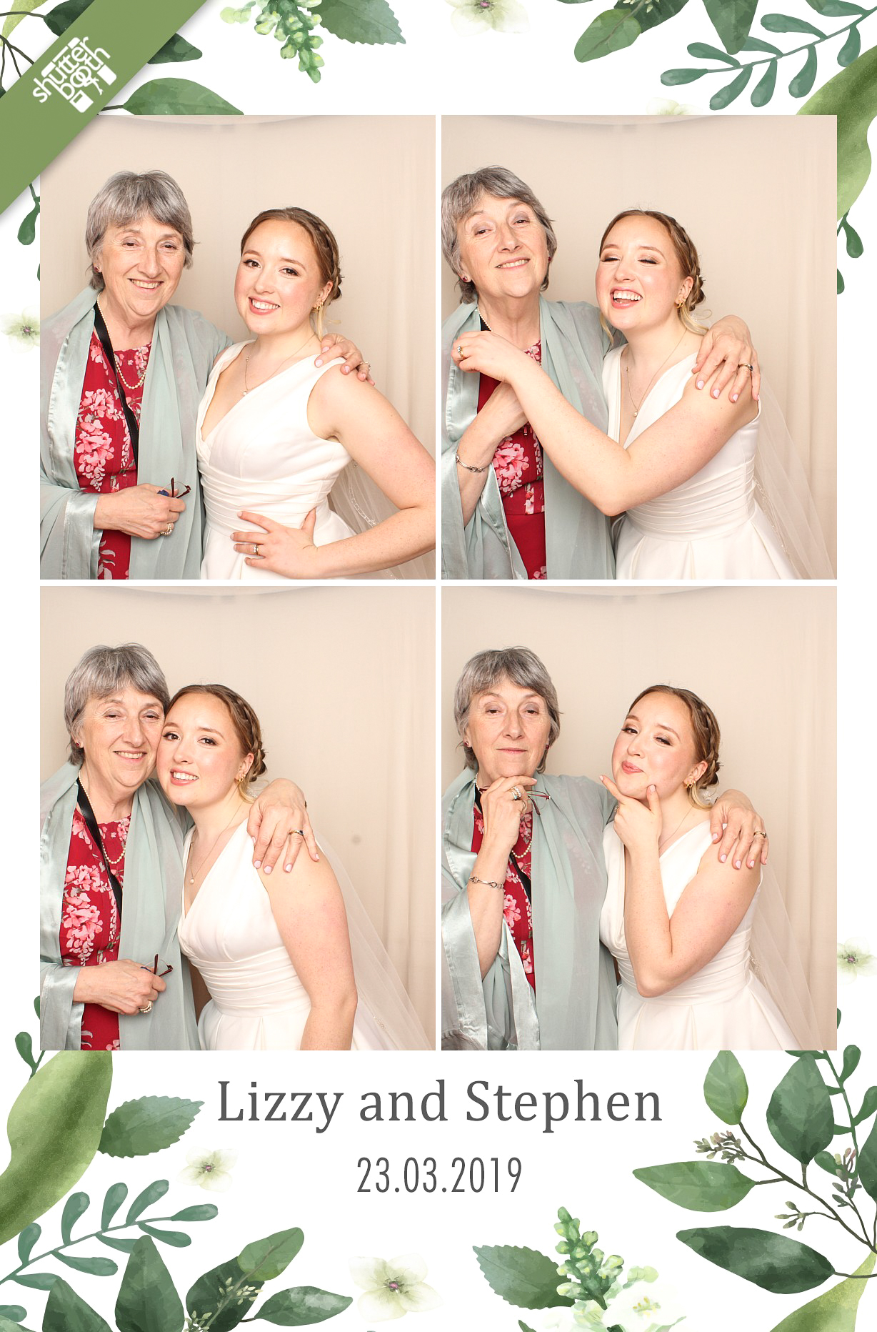 Lizzy and Stephen | View more photos from the event at gallery.shutterbooth.co.uk/u/Shutterbooth/Lizzy-and-Stephen